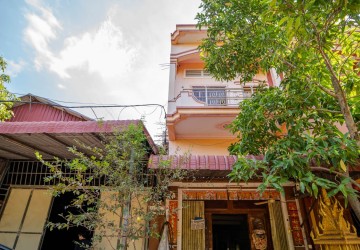 3 Bedroom House For Sale - Chreav, Siem Reap thumbnail