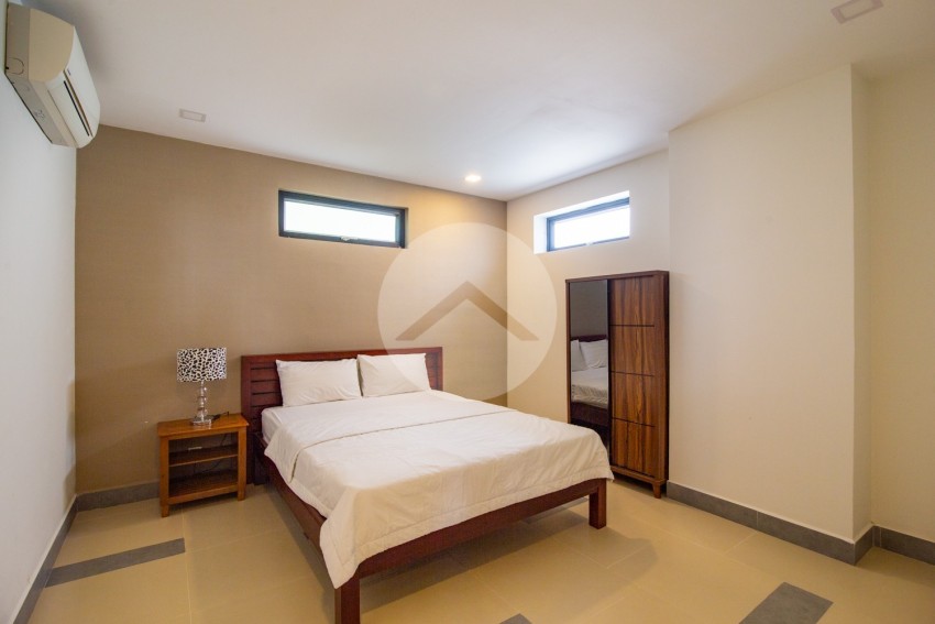 2 Bedroom Serviced Apartment For Rent, BKK1, Phnom Penh