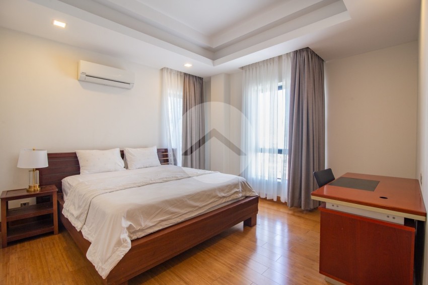 2 Bedroom Serviced Apartment For Rent, BKK1, Phnom Penh