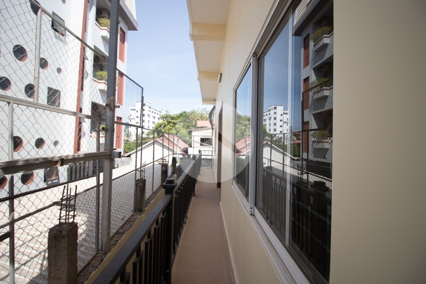 16 Bedroom Commercial Shophouse For rent Near Night market Area