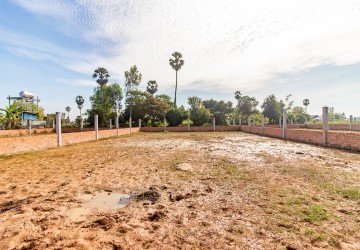 438 Sqm Residential Land For Sale - Svay Dangkum, Siem Reap thumbnail