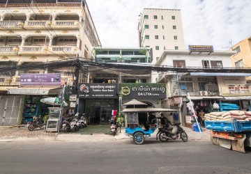 1 Bedroom Flat For Rent - Boeung Raing, Phnom Penh thumbnail