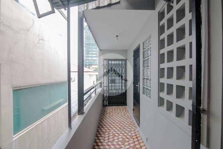 1 Bedroom Flat For Rent - Boeung Raing, Phnom Penh