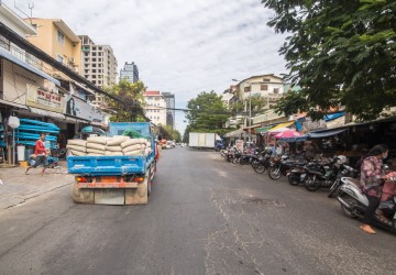 1 Bedroom Flat For Rent - Boeung Raing, Phnom Penh thumbnail