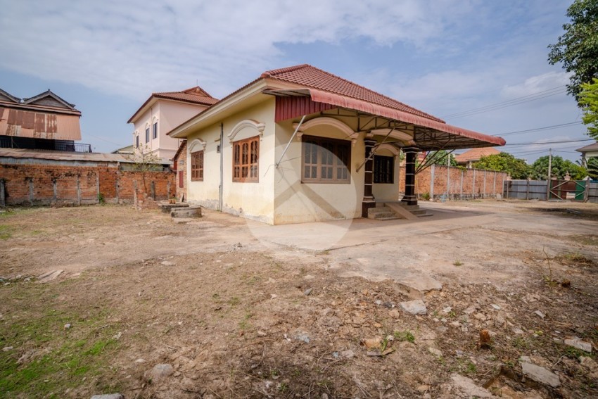 973 Sqm Residential Land For Sale - Svay Dangkum, Siem Reap