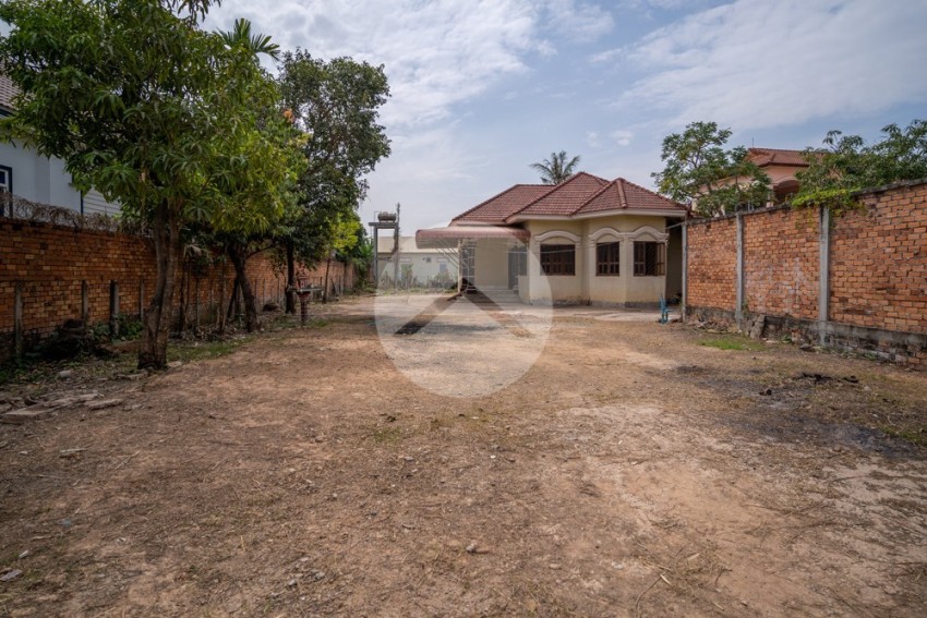 973 Sqm Residential Land For Sale - Svay Dangkum, Siem Reap