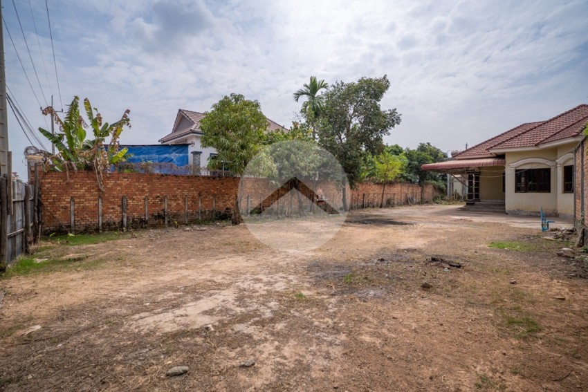 973 Sqm Residential Land For Sale - Svay Dangkum, Siem Reap