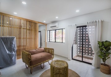 Studio Apartment For Rent - Boeung Prolit, Phnom Penh thumbnail