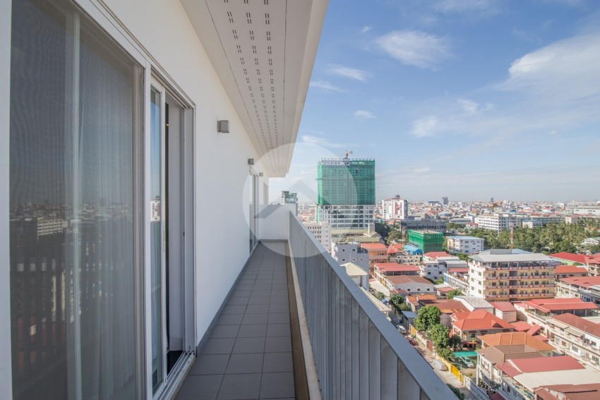 4 Bedroom Duplex Penthouse - Near Russian Market, Phnom Penh