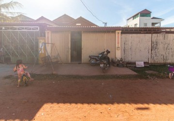 2 Bedroom House For Sale - Svay Dangkum, Siem Reap thumbnail