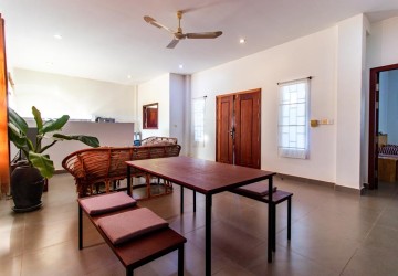 3 Bedroom Villa For Rent - Chreav, Siem Reap thumbnail