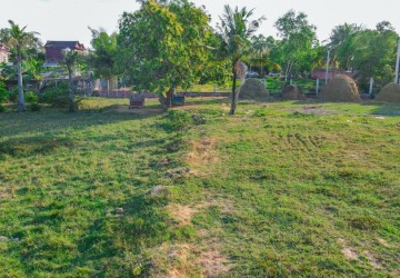 2384 Sqm Residential Land For Sale - Svay Thom, Siem Reap thumbnail