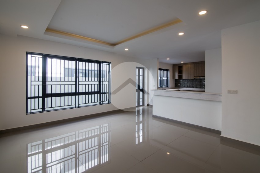 6 Bedroom Queen Villa For Sale - Chip Mong 60m, Khan Meanchey, Phnom Penh