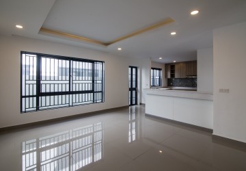 6 Bedroom Queen Villa For Sale - Chip Mong 60m, Khan Meanchey, Phnom Penh thumbnail