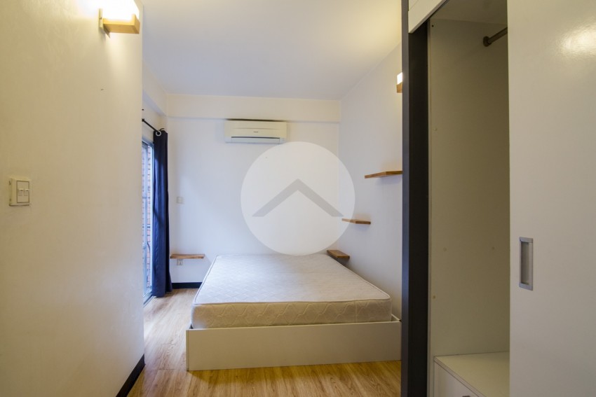 Renovated 2 Bedroom Apartment For Rent - Tonle Bassac, Phnom Penh