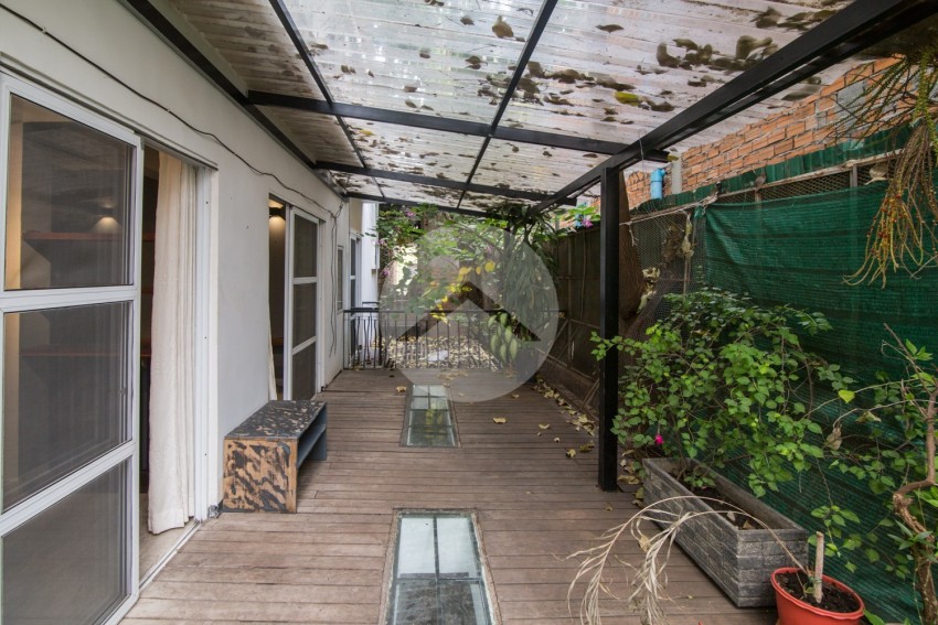 Renovated 2 Bedroom Apartment For Rent - Tonle Bassac, Phnom Penh