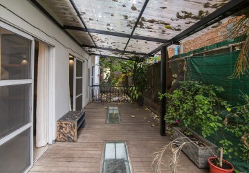 Renovated 2 Bedroom Apartment For Rent - Tonle Bassac, Phnom Penh thumbnail