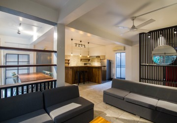 Renovated 2 Bedroom Apartment For Rent - Tonle Bassac, Phnom Penh thumbnail