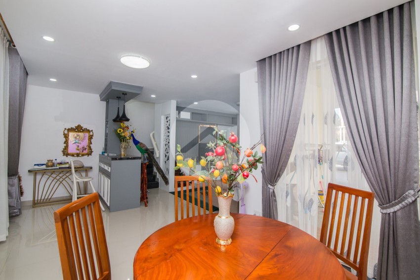 4 Bedroom Link House For Sale - Borey Orkide Botanic City, Chroy Changvar, Phnom Penh