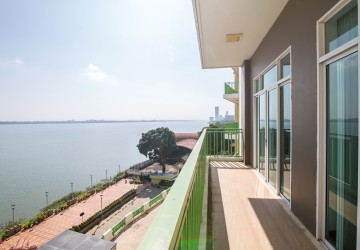 Studio Condo For Rent - Chroy Changvar-Phnom Penh thumbnail