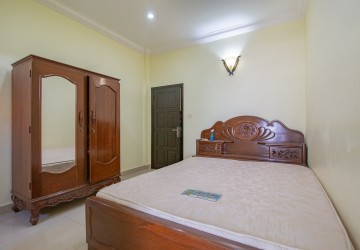 3 Bedrooms Villa For Rent - Bassac Garden, Phnom Penh thumbnail