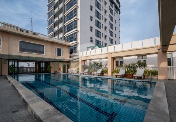 1 Bedroom Penthouse Serviced Apartment For Rent - BKK1, Phnom Penh thumbnail