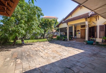 4 Bedrooms Villa For Sale - Ta Khmau, Kandal thumbnail