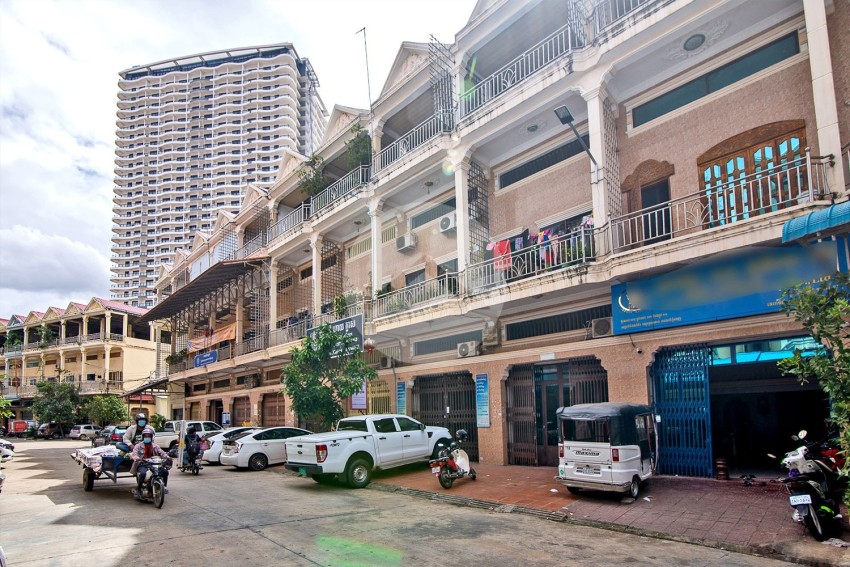 6 Bedroom Flat For Sale - Toul Kork, Phnom Penh