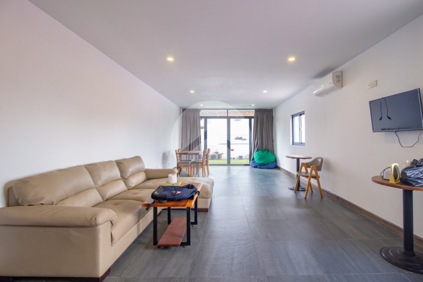 Renovated 2 Bedroom Apartment For Rent - Phsar Thmei 1, Phnom Penh