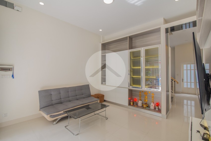 4 Bedroom Link House For Rent - Nirouth, Phnom Penh