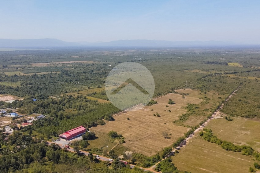 17.9 Ha Land For Sale - Ou, Kampong Speu