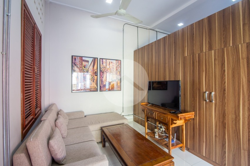 Renovated Studio Room For Rent - Phsar Kandal 2, Phnom Penh