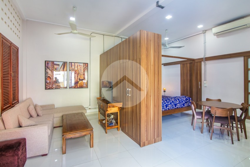 Renovated Studio Room For Rent - Phsar Kandal 2, Phnom Penh