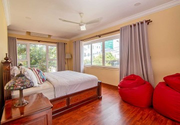 6  Bedroom Villa for Sale  - Teuk Thla, Phnom Penh thumbnail