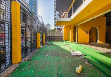 630 Sqm Land For Lease- BKK1, Phnom Penh thumbnail