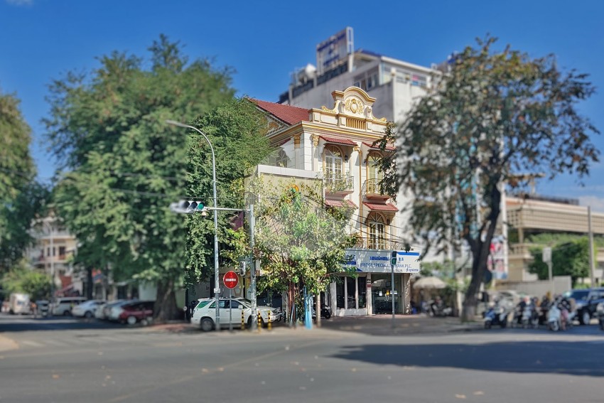 3 Storey Commercial Building For Sale - Norodom BLVD, Daun Penh, Phnom Penh
