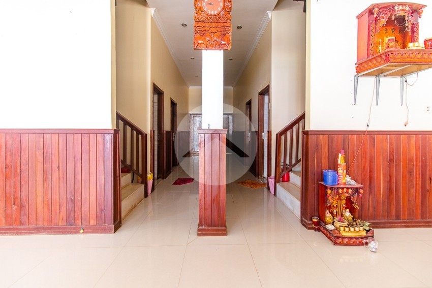 8Bedroom House For rent in  Svay Dangkum, Siem Reap