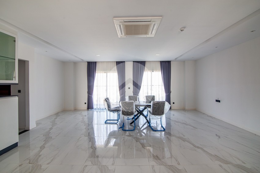 4 Bedroom Serviced Penthouse For Rent - Toul Kork, Phnom Penh