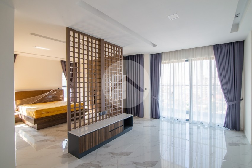 4 Bedroom Serviced Penthouse For Rent - Toul Kork, Phnom Penh