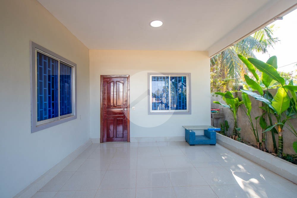 2 Bedroom Villa For Rent - Svay Dangkum, Siem Reap - Image 9