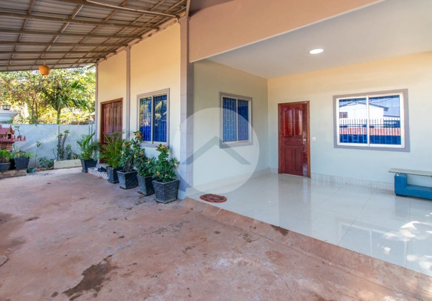 2 Bedroom Villa For Rent - Svay Dangkum, Siem Reap