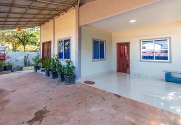 2 Bedroom Villa For Rent - Svay Dangkum, Siem Reap thumbnail