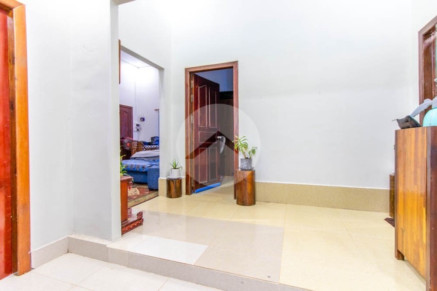 2 Bedroom Villa For Rent - Svay Dangkum, Siem Reap