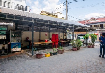 6 Bedroom Commercial Shophouse For Rent - Svay Dangkum, Siem Reap thumbnail