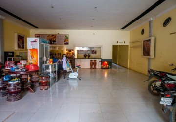 6 Bedroom Commercial Shophouse For Rent - Svay Dangkum, Siem Reap thumbnail