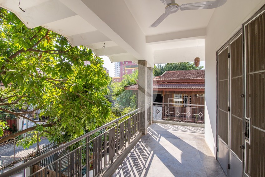 4 Bedroom Villa For Rent - Boeung Trabek, Phnom Penh