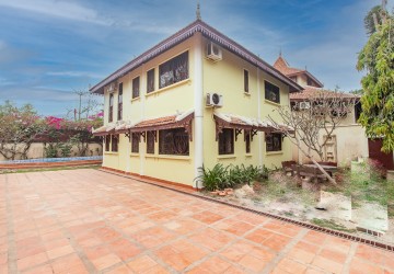 3 Bedroom Modern Villa for Rent in Siem Reap - Svay Dangkum thumbnail