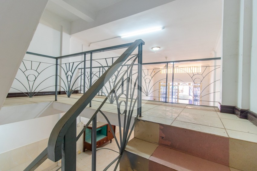 3 Bedroom Flat For Sale - Svay Dangkum, Siem Reap