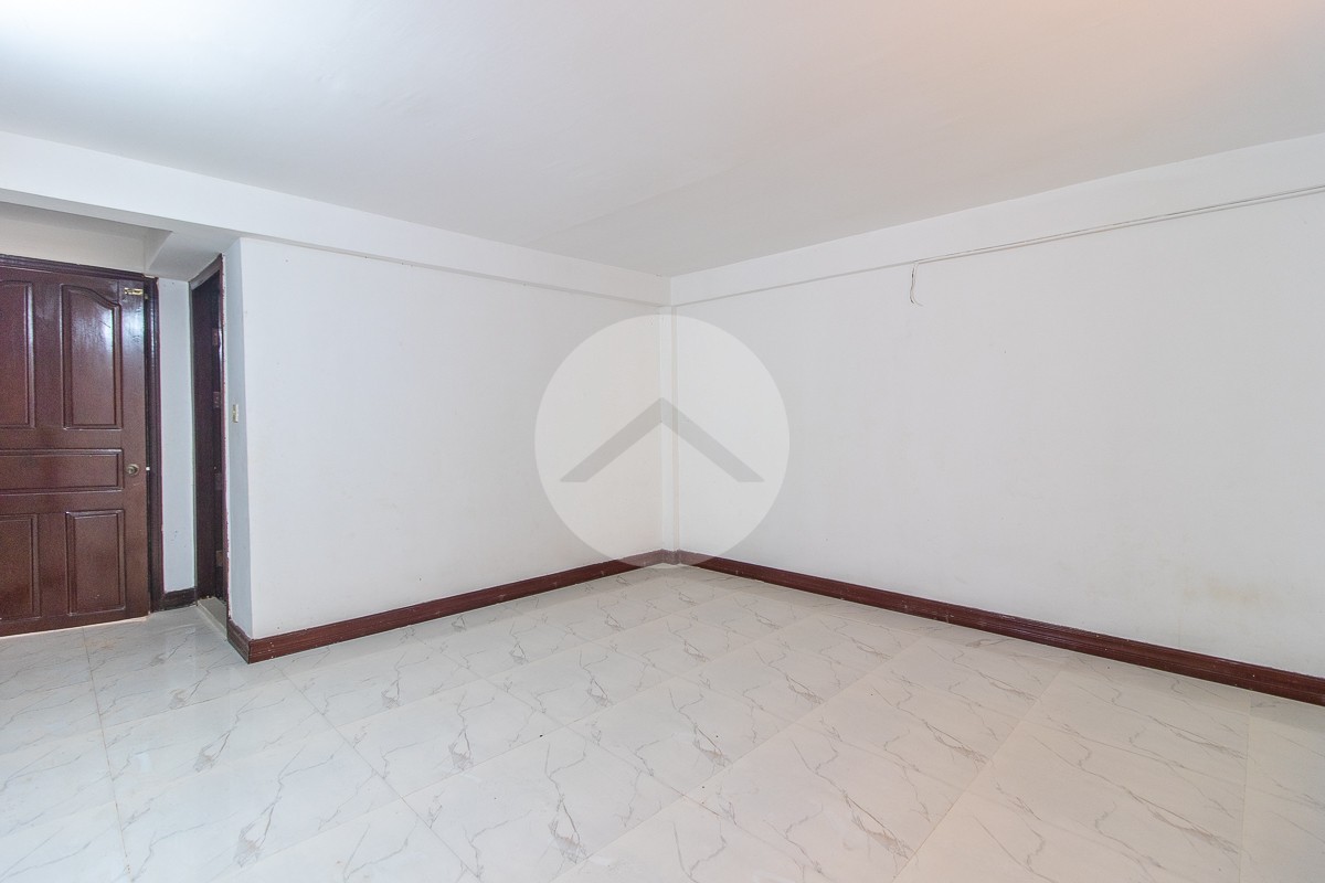 3 Bedroom Flat For Sale - Svay Dangkum, Siem Reap - Image 3