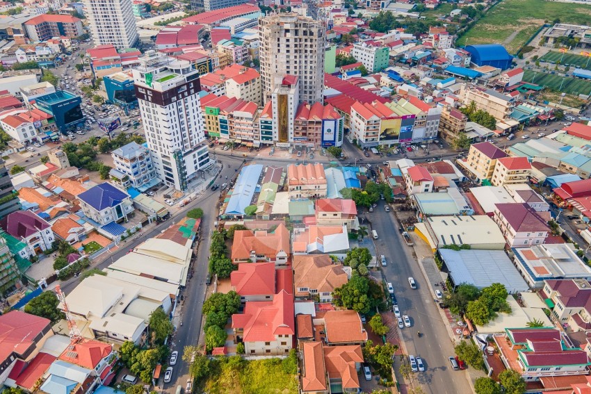 6 Bedroom Villa For Rent - Boeung Kak 1, Phnom Penh